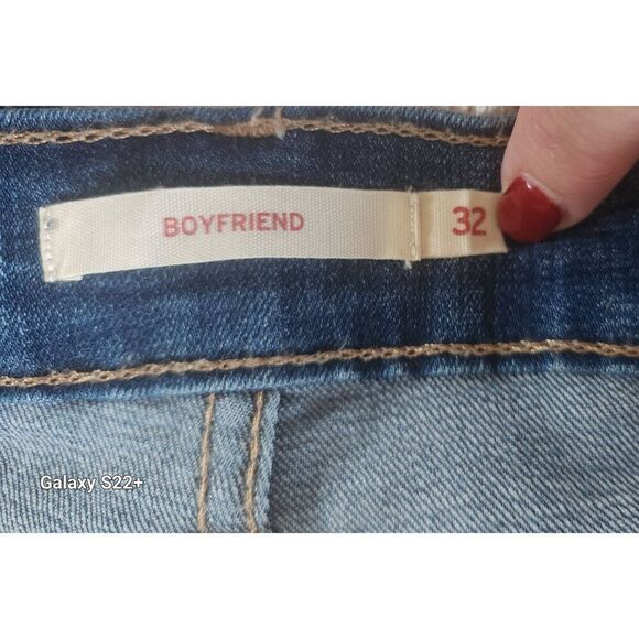 52 Levi's boyfriend distressed ankle jeans - Picture 8 of 10